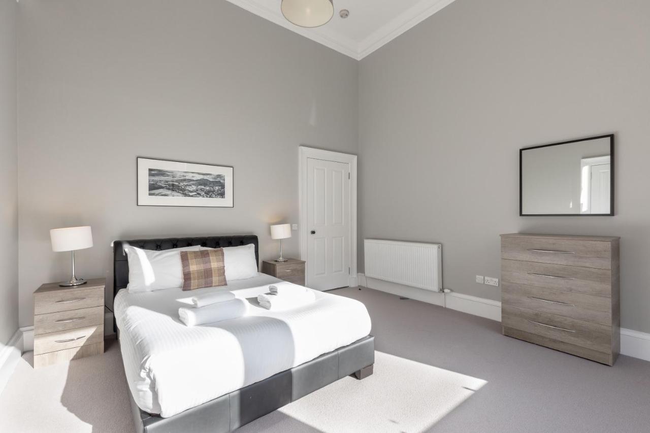 Destiny Scotland - Q-Residence Единбург Екстериор снимка