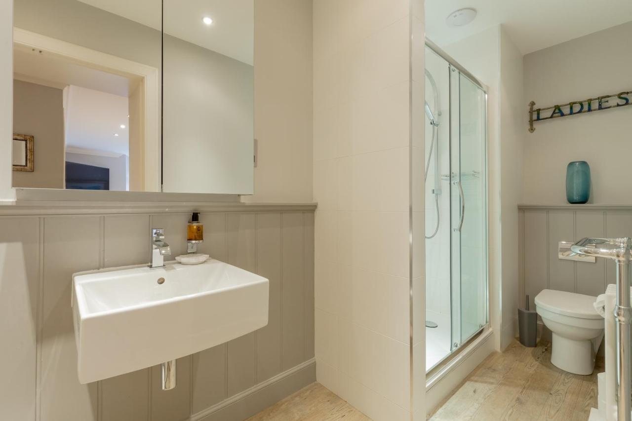 Destiny Scotland - Q-Residence Единбург Екстериор снимка